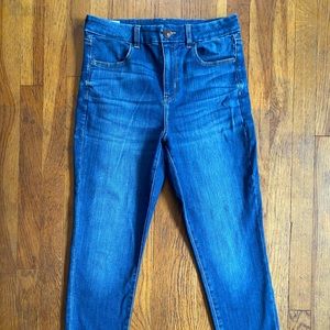 Women’s American eagle jeans
